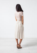 Carica l'immagine nel visualizzatore di Gallery, Eulera Leather Skirt in Cream