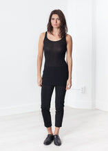 Carica l'immagine nel visualizzatore di Gallery, Easy Ribbed Tank in Black