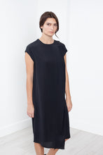 Carica l'immagine nel visualizzatore di Gallery, Elvira Dress in Black