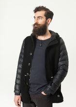 Carica l'immagine nel visualizzatore di Gallery, Hooded Parka in Black