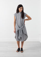 Carica l'immagine nel visualizzatore di Gallery, Embraced Tunic