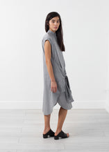 Carica l'immagine nel visualizzatore di Gallery, Embraced Tunic