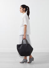 Carica l'immagine nel visualizzatore di Gallery, Short Sleeve Button Up