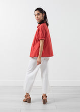 Carica l'immagine nel visualizzatore di Gallery, Short Sleeve Button Up