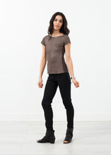 Carica l'immagine nel visualizzatore di Gallery, short sleeve button up