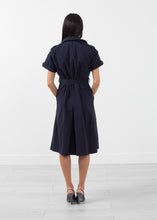 Carica l'immagine nel visualizzatore di Gallery, Rolled Sleeve Trenchcoat