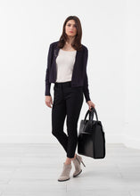 Carica l'immagine nel visualizzatore di Gallery, Cropped Shawl Cardigan