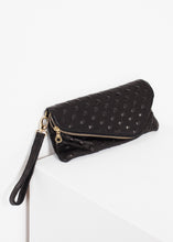 Carica l'immagine nel visualizzatore di Gallery, Roxanne Leather Clutch in Black
