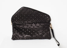 Carica l'immagine nel visualizzatore di Gallery, Roxanne Leather Clutch in Black
