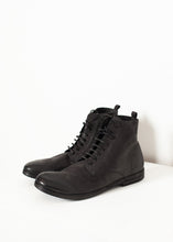 Carica l'immagine nel visualizzatore di Gallery, Combat Ankle Boot in Black