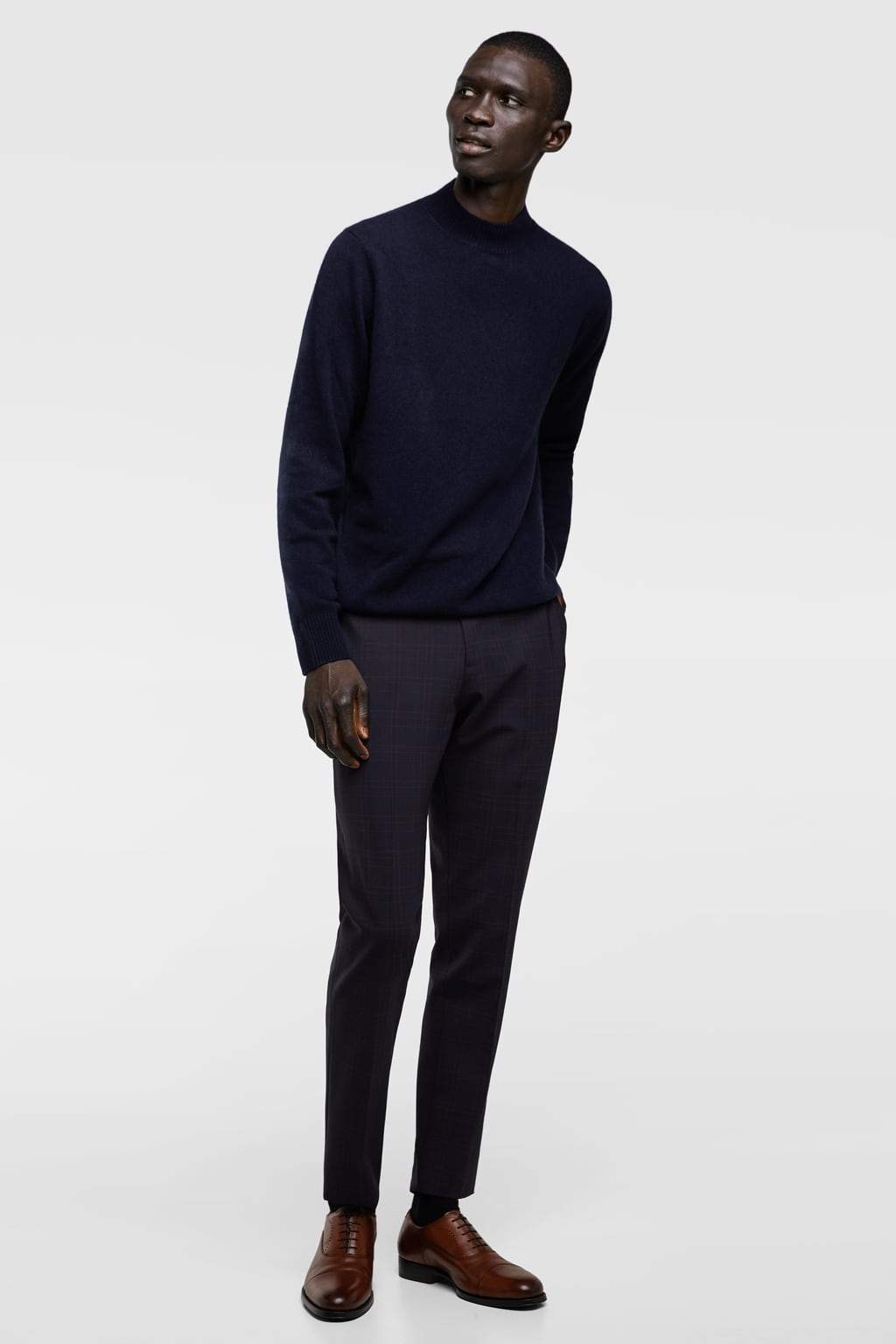 HIGH NECK CASHMERE SWEATER