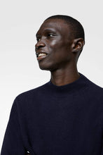 Load image into Gallery viewer, HIGH NECK CASHMERE SWEATER
