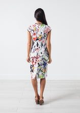Carica l&#39;immagine nel visualizzatore di Gallery, Dream Dress in Painted Floral
