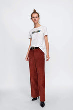 Carica l&#39;immagine nel visualizzatore di Gallery, CONTRAST TWEED T-SHIRT
