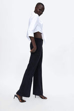 Carica l&#39;immagine nel visualizzatore di Gallery, CORDUROY TROUSERS
