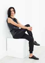 Carica l&#39;immagine nel visualizzatore di Gallery, Camiliah Trouser in Black
