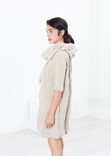 Carica l&#39;immagine nel visualizzatore di Gallery, Hemp Dress in Natural
