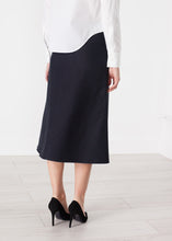 Load image into Gallery viewer, Tulle Pleat Skirt in Navy
