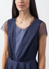 Load image into Gallery viewer, Relax Dress
