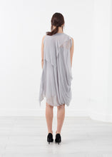 Carica l&#39;immagine nel visualizzatore di Gallery, Chiffon Draped Dress
