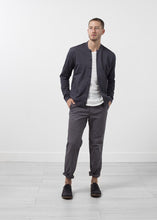 Carica l&#39;immagine nel visualizzatore di Gallery, Carsten Gab Shirt
