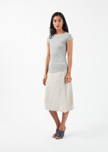 Carica l&#39;immagine nel visualizzatore di Gallery, Fitted Tee
