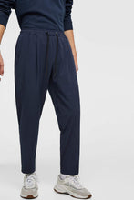 Carica l&#39;immagine nel visualizzatore di Gallery, COMFORT JOGGING TROUSERS
