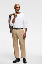 Load image into Gallery viewer, BASIC REGULAR FIT T-SHIRT
