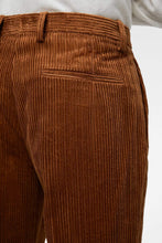 Carica l&#39;immagine nel visualizzatore di Gallery, CORDUROY TROUSERS
