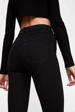 Carica l&#39;immagine nel visualizzatore di Gallery, JEANS ZW PREMIUM HIGH WAIST REVOLVE BLACK
