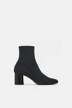 Carica l&#39;immagine nel visualizzatore di Gallery, FABRIC HIGH HEEL ANKLE BOOTS
