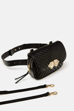 Carica l&#39;immagine nel visualizzatore di Gallery, CROSSBODY BELT BAG WITH LION DETAILS
