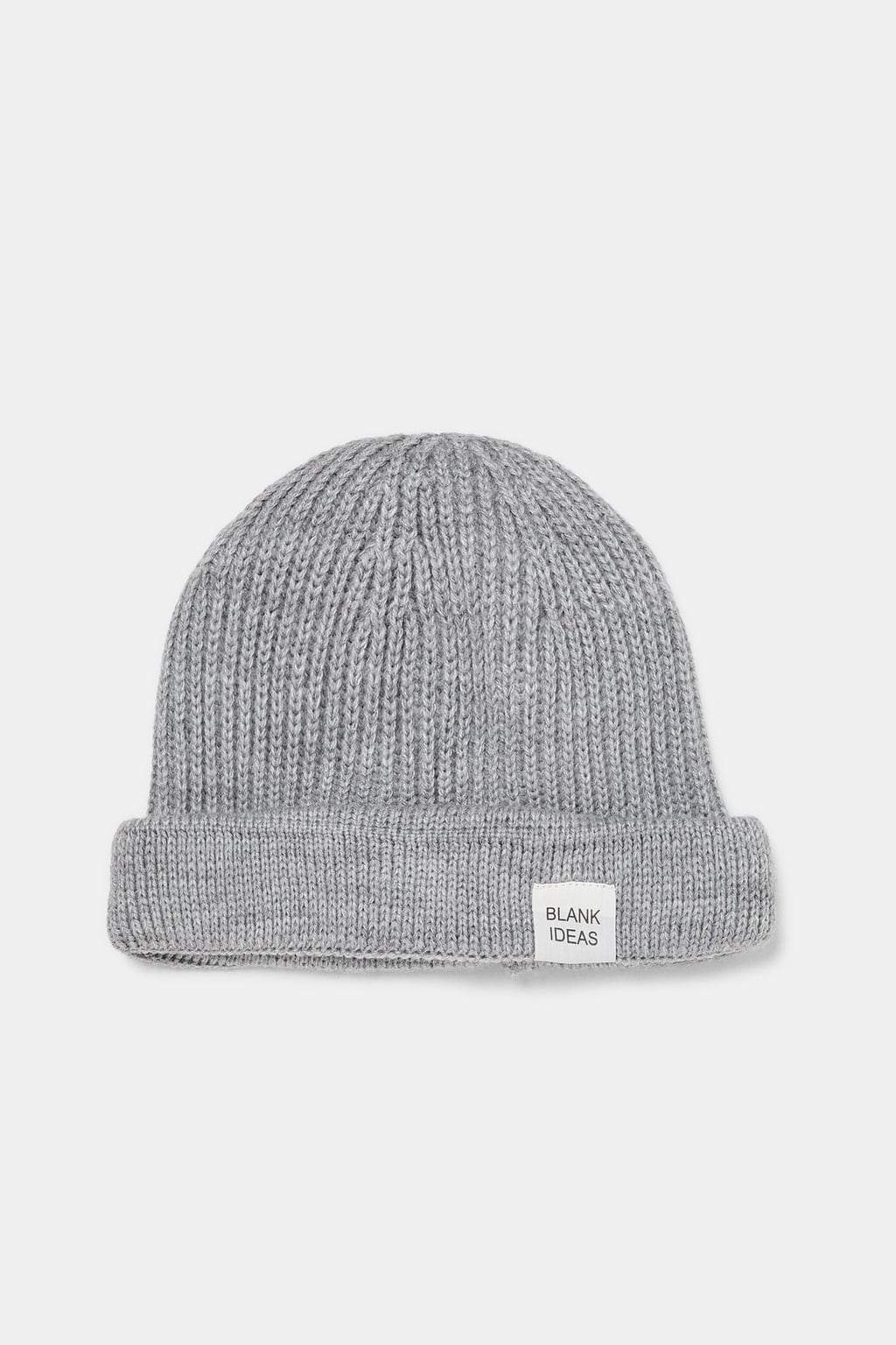 KNITTED BEANIE